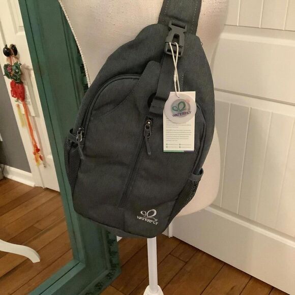 Stylish Waterfly Sling Backpack - Versatile Gray Design - Picture 4 of 5